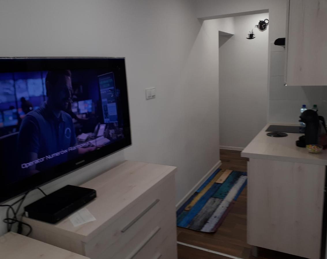 Apartamenty Centrum Mala Dwojeczka Blekitna Panoramiczna Balkonem Promenada Kielce Ngoại thất bức ảnh